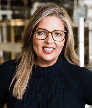 Barbie Winterbottom, CEO of The Business of HR Profile