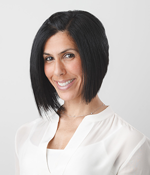 Sara Craven, Chief Operating Officer of Verifi, Inc. Profile
